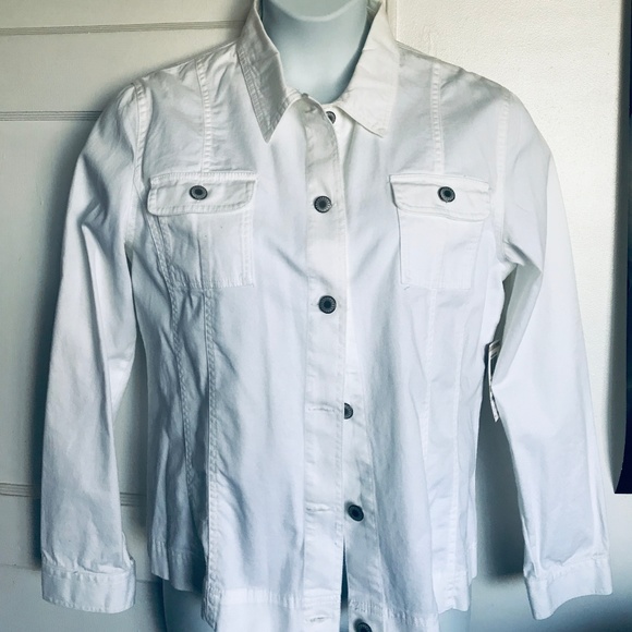 Women's Jacket - Picture 1 of 5